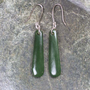 NZ Greenstone Small Roimata Earrings (BT219) Kawakawa Pounamu