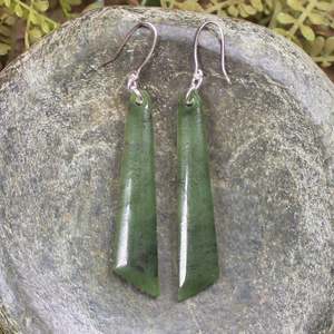 NZ Greenstone Medium Roimata Earrings (BX367) Hapopo Pounamu