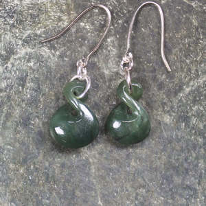 NZ Greenstone Twist Earrings (BT197) Kawakawa Pounamu