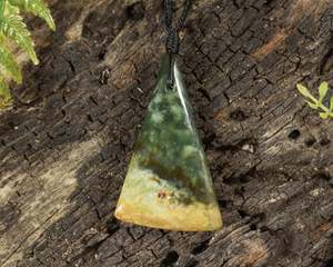 NZ Greenstone Small Toki Pendant (BM385) Flower Jade Pounamu