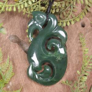 NZ Greenstone Large Manaia Pendant (BW960) Kawakawa Pounamu