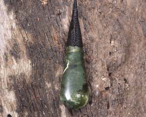 NZ Greenstone Medium Roimata Pendant (BN060) Hapopo Pounamu