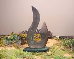 Bronze Matau Sculpture (Z342)