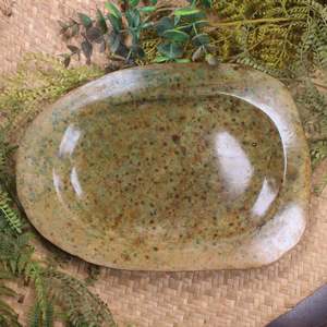 Pounamu Sculptures Touchstones: NZ Greenstone Bowl (BX254) Kokopu Pounamu