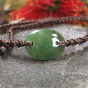 NZ Greenstone Adjustable Cord Bracelet (BX359) Kawakawa Pounamu