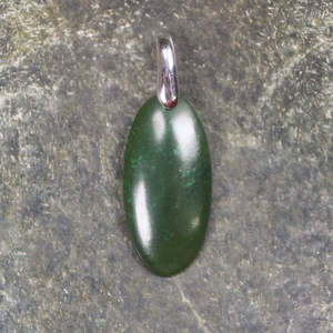 NZ Greenstone Sterling Silver Small Pendant (BW726) Kawakawa Pounamu