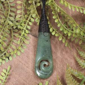 NZ Greenstone Medium Roimata with Koru Pendant (BX901) Hapopo Pounamu