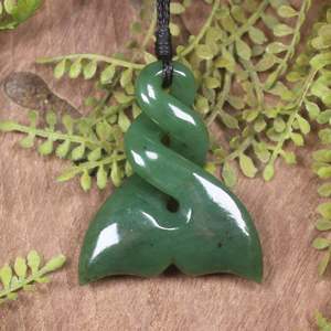 NZ Greenstone Medium Whale Tail Pendant (CA139) Hapopo Pounamu
