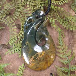 NZ Greenstone XLarge Manaia Pendant (CA421) Rimu Pounamu