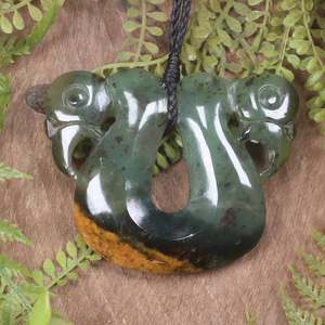 NZ Greenstone Large Pekapeka Pendant (CA374) Flower Jade Pounamu