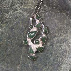 NZ Greenstone Medium Sterling Silver Pendant (BW715) Kawakawa Pounamu