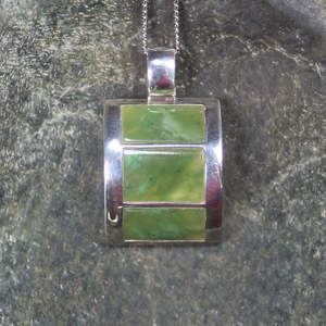 NZ Greenstone Medium Sterling Silver Pendant (BW703) Hapopo Pounamu