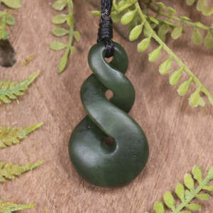 NZ Greenstone Small Twist Pendant (BT484) Rimu Pounamu