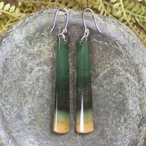 NZ Greenstone Medium Roimata Earrings (BX769) Flower Jade Pounamu