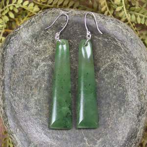 NZ Greenstone Medium Toki Earrings (CA200) Hapopo Pounamu