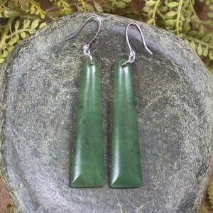 NZ Greenstone Medium Toki Earrings (CA202) Hapopo Pounamu