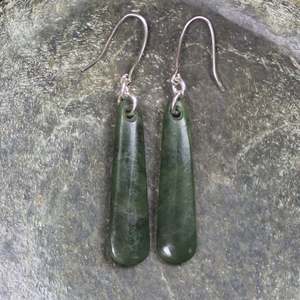 NZ Greenstone Small Roimata Earrings (CA170) Rimu Pounamu