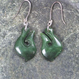 NZ Greenstone Matau Earrings (BX410) Hapopo Pounamu