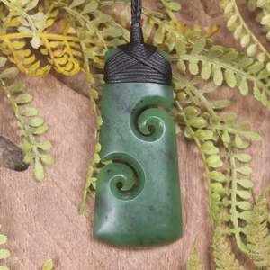NZ Greenstone Medium Toki with Koru Pendant (CA236) Hapopo Pounamu