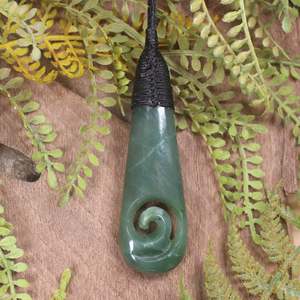NZ Greenstone Medium Roimata with Koru Pendant (BW102) Inanga Pounamu