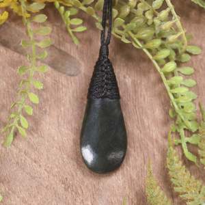 NZ Greenstone XSmall Roimata Pendant (CA693) Rimu Pounamu