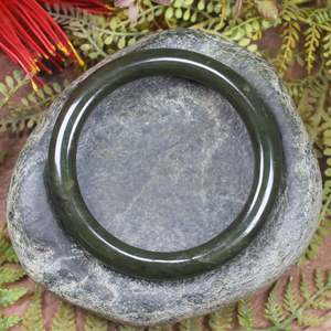NZ Greenstone Bangle 66mm (CA172) Rimu Pounamu