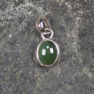 NZ Greenstone XSmall Sterling Silver Pendant (BM339) Kawakawa Pounamu