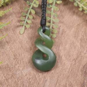NZ Greenstone XSmall Twist Pendant (BM756) Hapopo Pounamu