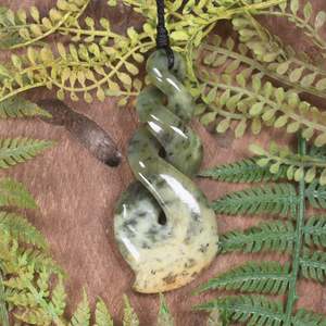 NZ Greenstone Large Twist Pendant (BP406) Flower Jade Pounamu
