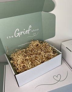 Packaging: Gift Box with woodwool