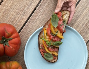 Cropper’s Tomatoes Bruschetta