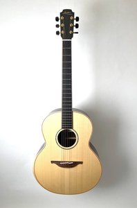 Acoustic Guitars: Lowden F35 – Adirondack Spruce / Indian Rosewood