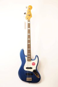 Bass Guitars: Squier Classic Vibe Late ’60s Jazz Bass – Lake Placid Blue