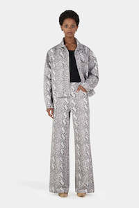 New Arrivals: HANSEN & GRETEL Montgomery Studded Jean | Silver Python