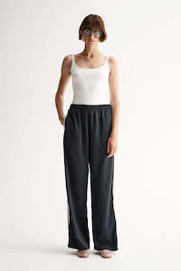 ELKA COLLECTIVE Madison Pant | Midnight Navy