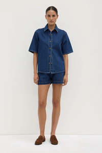 ASSEMBLY LABEL Boxy Denim Short Sleeve Shirt | Heritage Blue