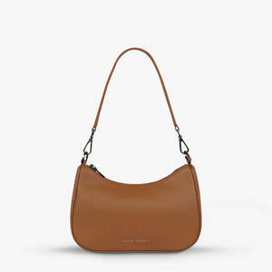 Accessories 1: STATUS ANXIETY Look Both Ways | Camel