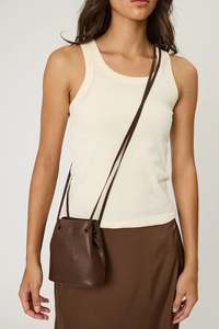 Remain: REMAIN Jodie Bag | Cola