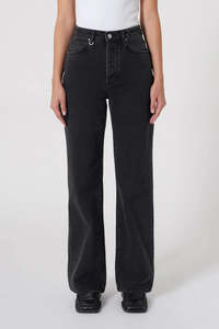 Womens Denim: NEUW Coco Relaxed | Washed Black