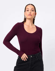 New Womens: MOSSMAN Lincoln Top | Cherry Lacquer