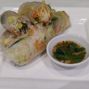 Products: Summer Rolls with Dipping Sauce - The healthy lunchbox