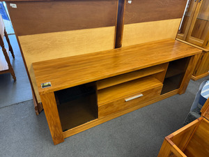 Products: Zuru Modern solid rimu TV / Long entertainment unit The Heart Of Rimu Furniture co