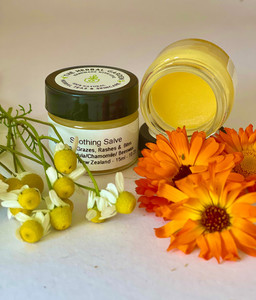 Products: Soothing Skin Salve - 15ml The Herbal Garden NZ