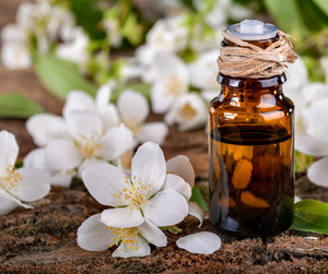 Products: Jasmine, Orange and Lavender Essential Oil 10ml