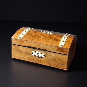Burr Walnut Antique Box C1890 - Heritage Trading Company