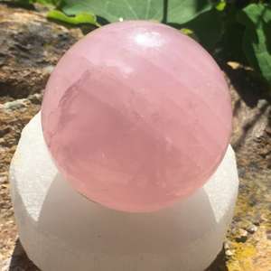 Rose quartz sphere - The Hidden Gem
