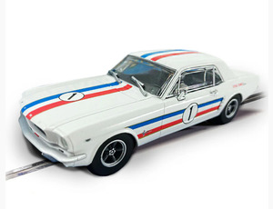 Slot Cars: Scalextric ATCC '65 Mustang #1 Geoghegan