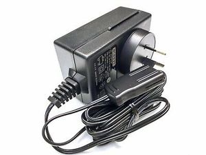 Slot Car Tracks: Scalextric Anlg 15v 1.2a P/Supply(SPADE