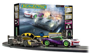 Slot Car Sets: Scalextric SparkPlug set: Batman vs Jkr