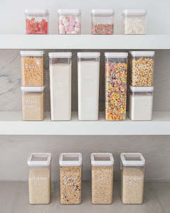 Kitchen: Pantry Storage Container Set